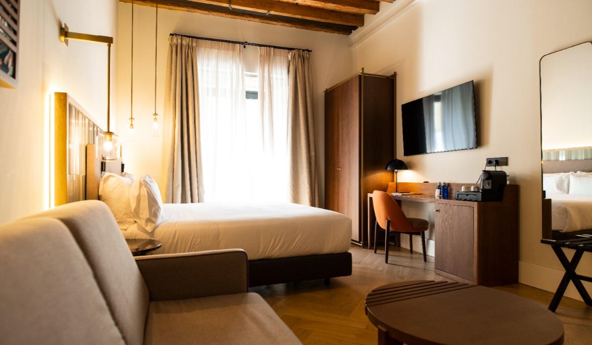 Grand Double Room con vistas a la ciudad Grand Double Room con vistas a la ciudad